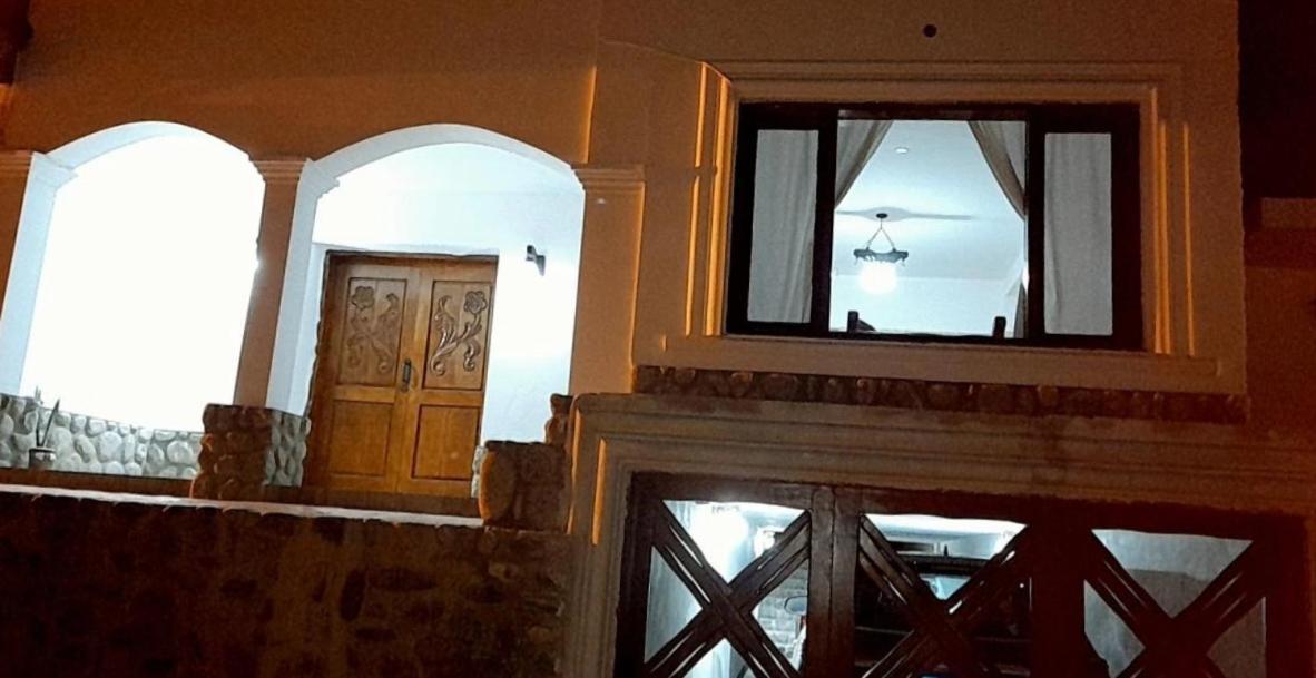 Hospedaje Lupe Cachí المظهر الخارجي الصورة